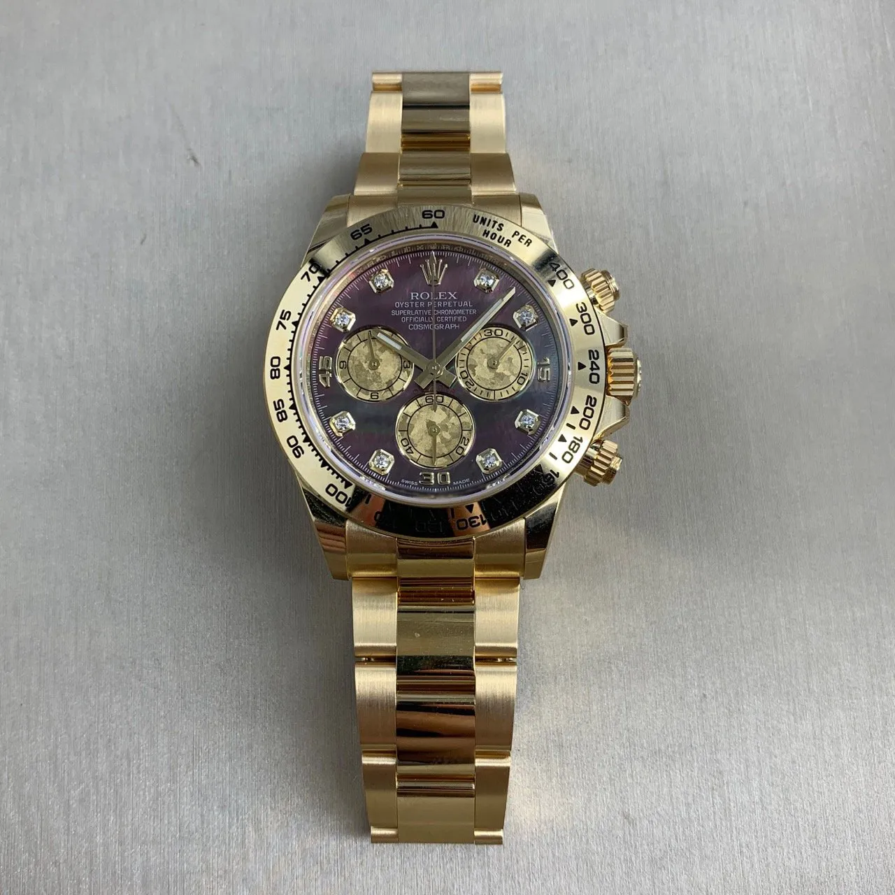 Rolex Daytona 116508-0011 40mm Yellow gold Mother-of-pearl