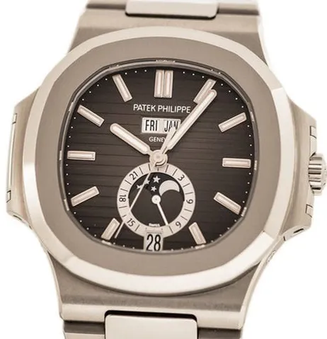 Patek Philippe Nautilus 5726/1A-001 41mm Stainless steel Black