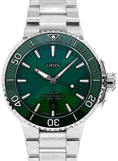 Oris Aquis Date 01 733 7730 4157-07 8 24 05PEB Stainless steel Green