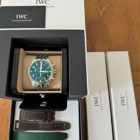 IWC Pilot IW388104 41mm Stainless steel Green