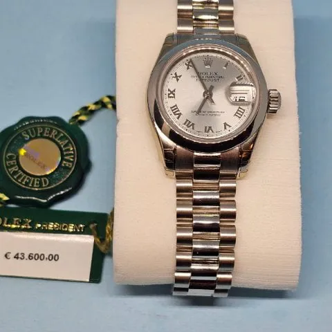 Rolex Lady-Datejust 179166 26mm Platinum Silver