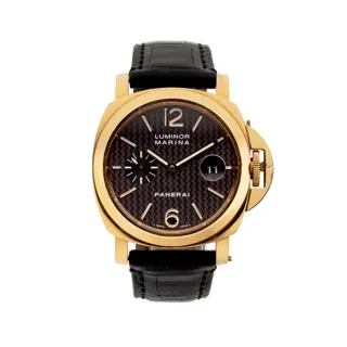 Panerai Luminor PAM 00140 Yellow gold Black