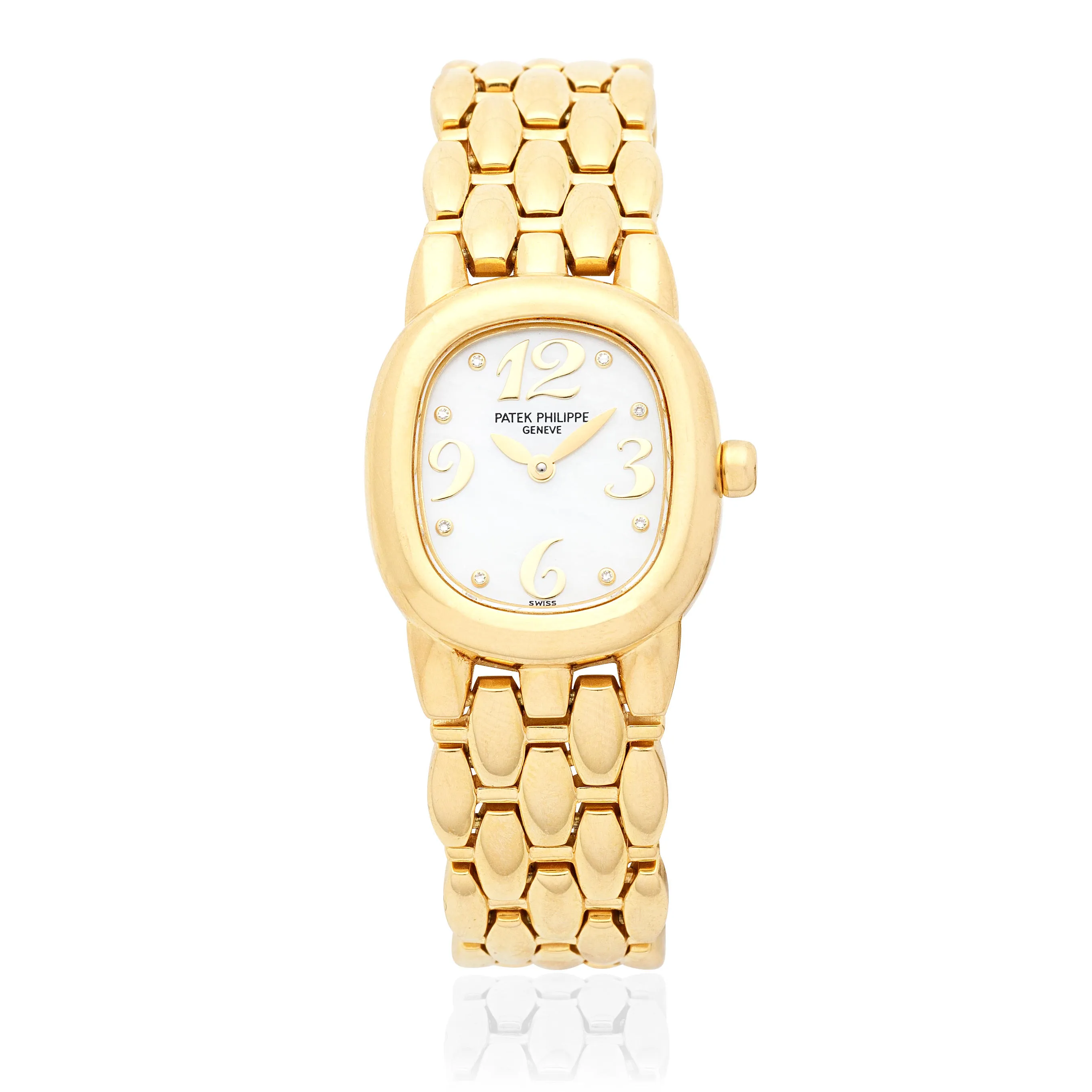 Patek Philippe Golden Ellipse 4830 23mm Yellow gold Mother-of-pearl