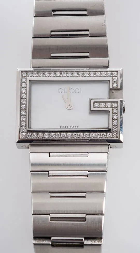 Gucci Gucci G 23mm Stainless steel and Diamond Mother-of-pearl