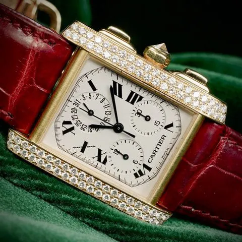 Cartier Tank 1830 28mm Yellow gold White