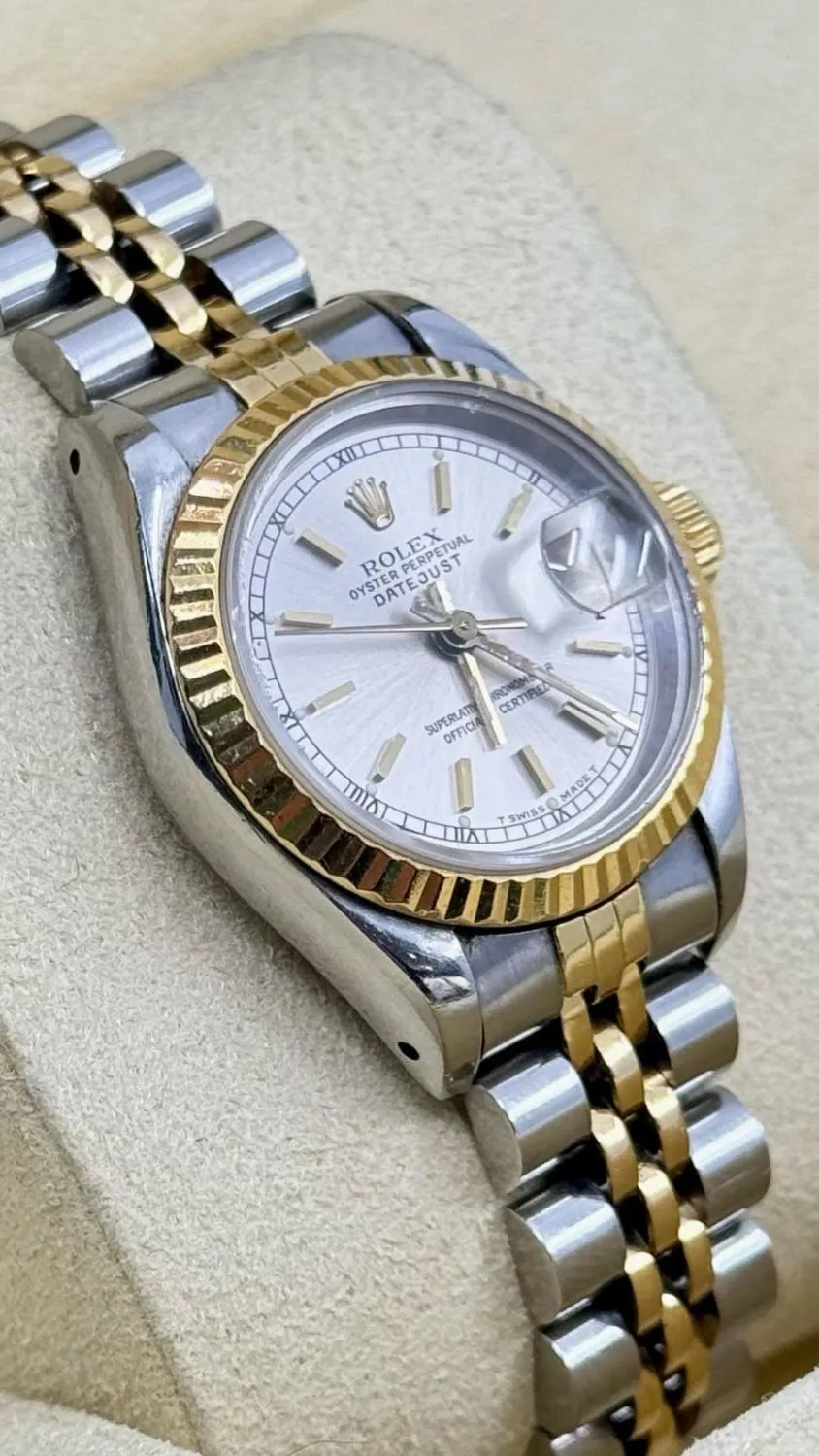 Rolex Lady-Datejust 79173 26mm Yellow gold and stainless steel Silver 3