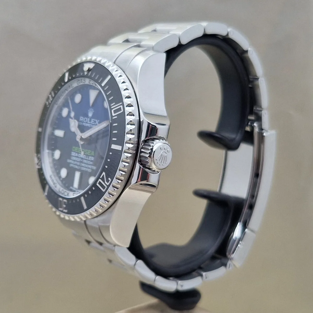 Rolex Sea-Dweller Deepsea 116660 43mm ACCIAIO 1