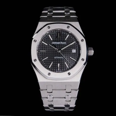 Audemars Piguet Royal Oak 15300ST.OO.1220ST.03 39mm Stainless steel Black