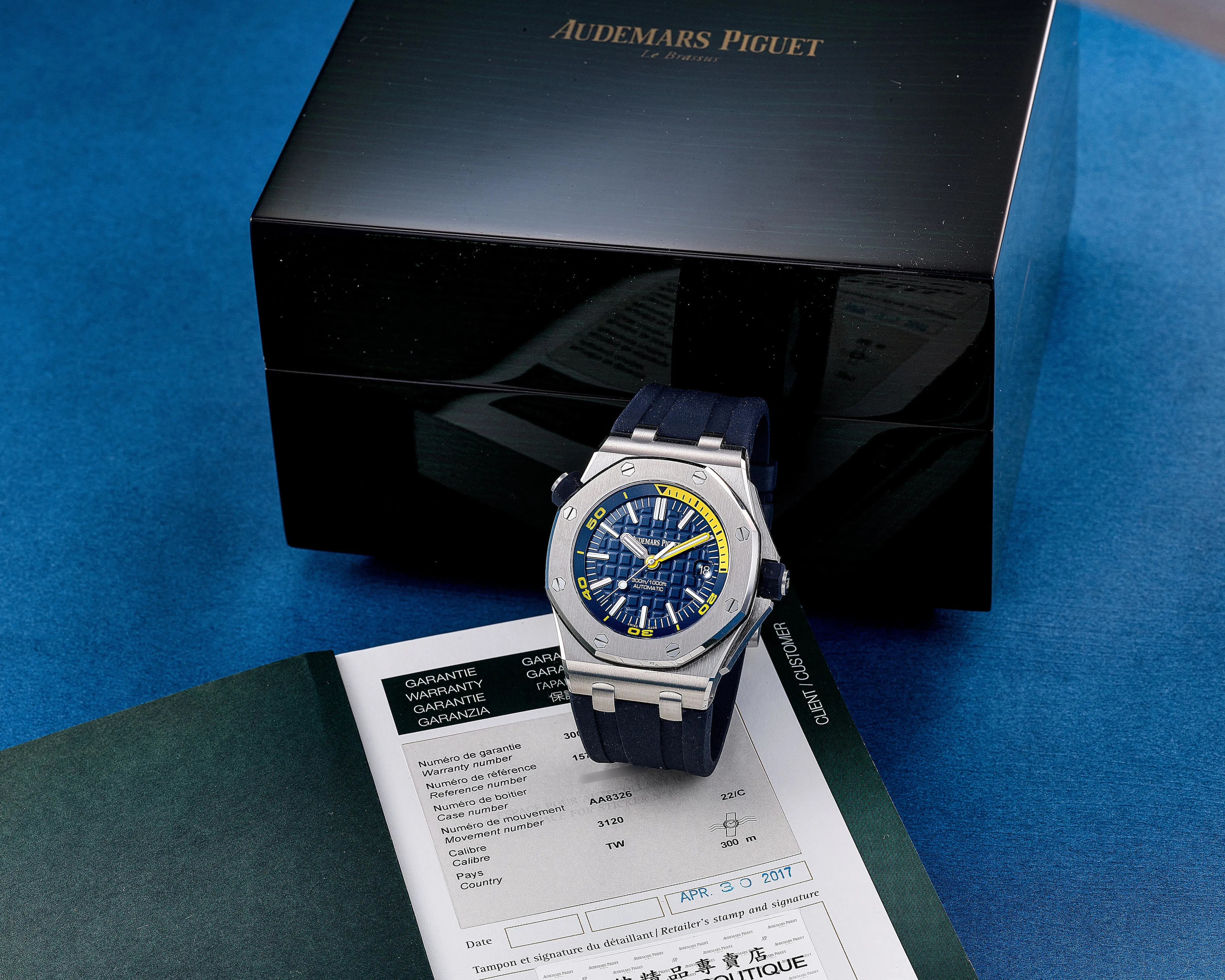 Audemars Piguet Royal Oak Offshore Diver 15710ST 42mm Stainless steel Blue 3