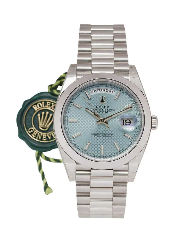 Rolex Day-Date 40 228206 40mm Platinum Blue