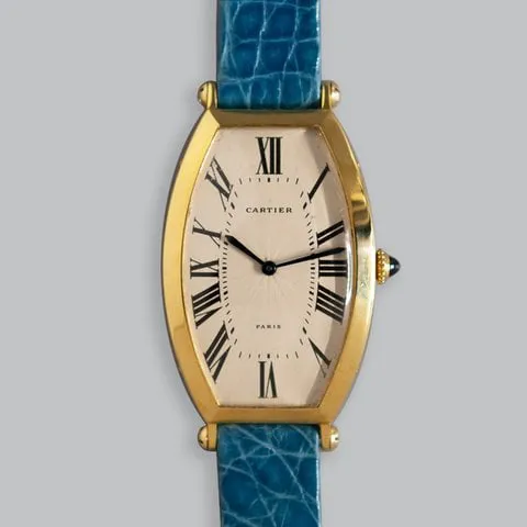 Cartier Tonneau 26mm Yellow gold Silver