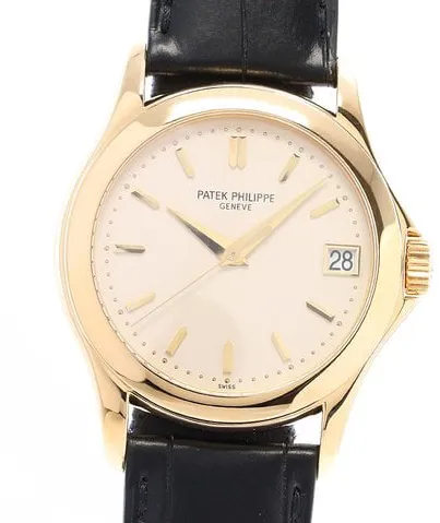 Patek Philippe Calatrava 5107J-001 Yellow gold Silver