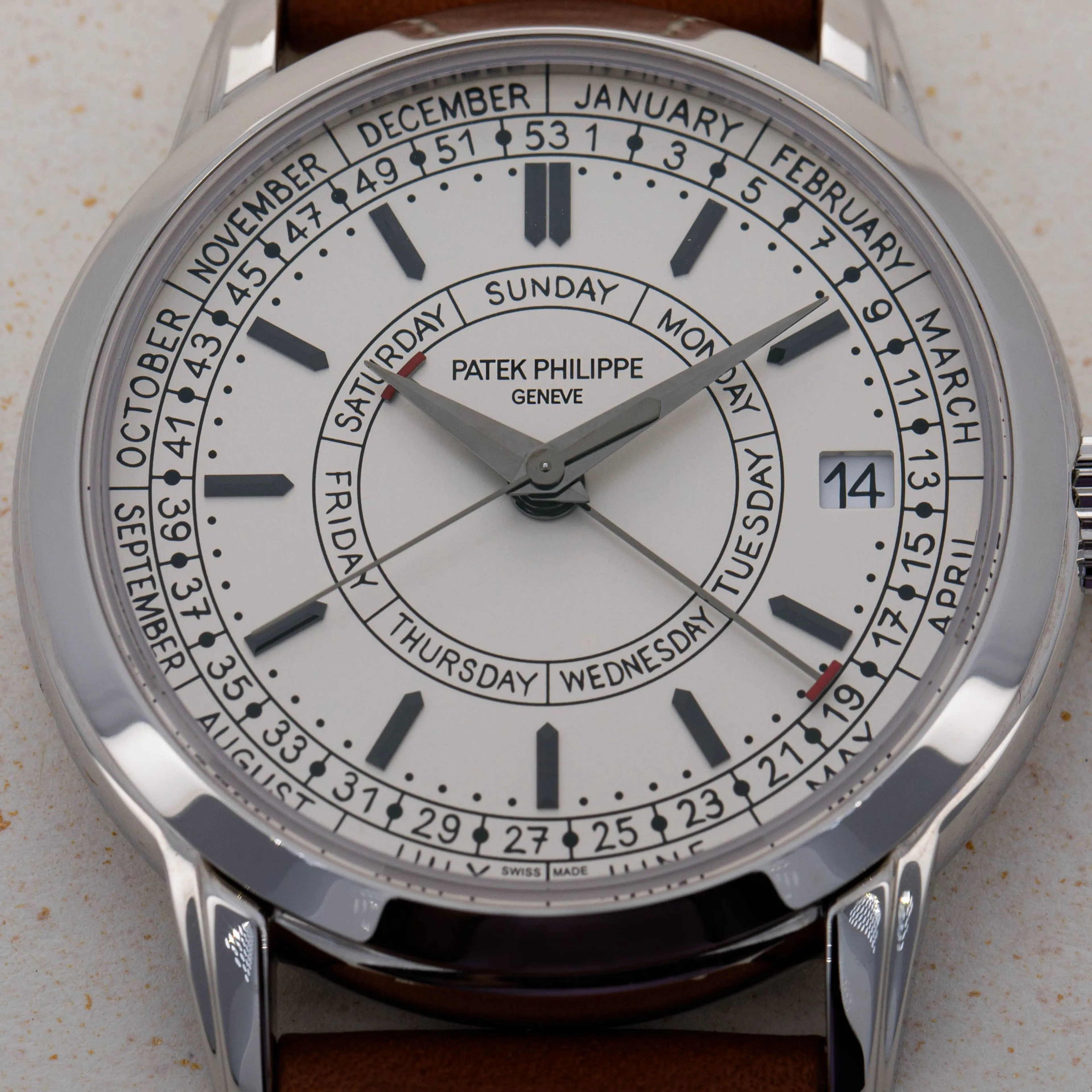 Patek Philippe Calatrava 5212A 40mm Stainless steel White 10