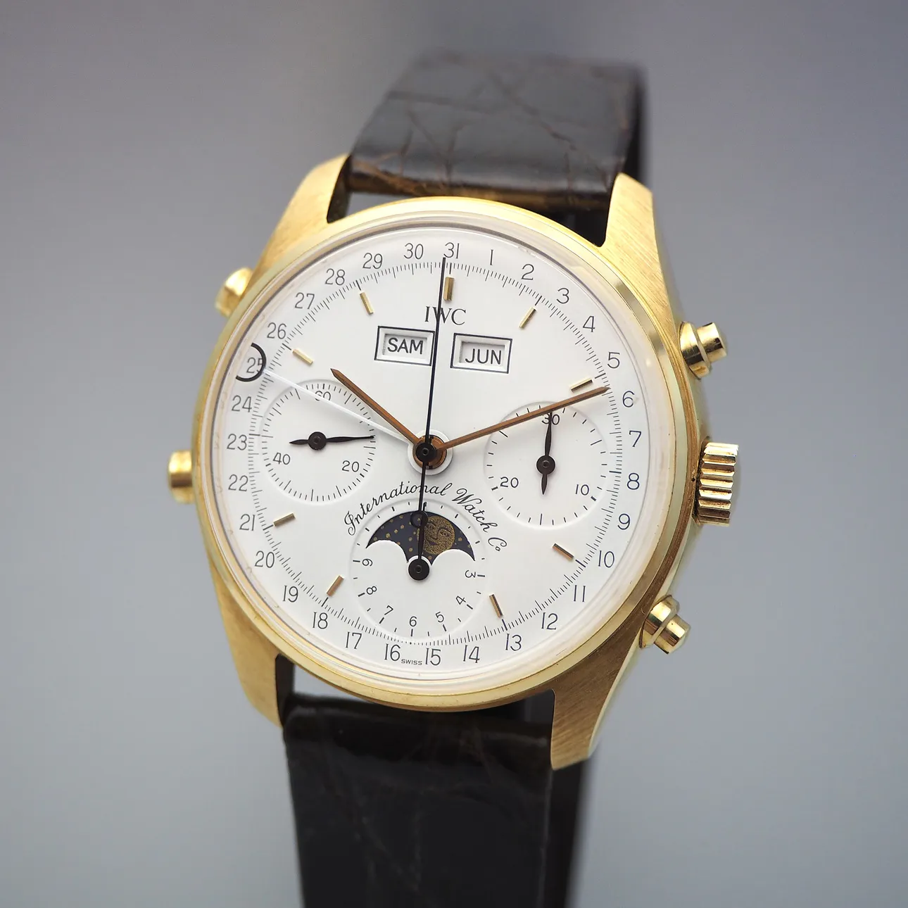 IWC Triple Calendar Moon 3710 36mm Yellow gold