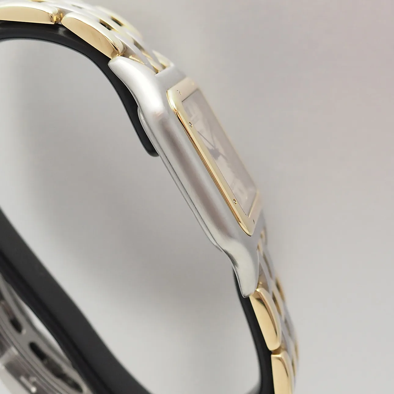 Cartier Panther 187957 29mm Yellow gold 4