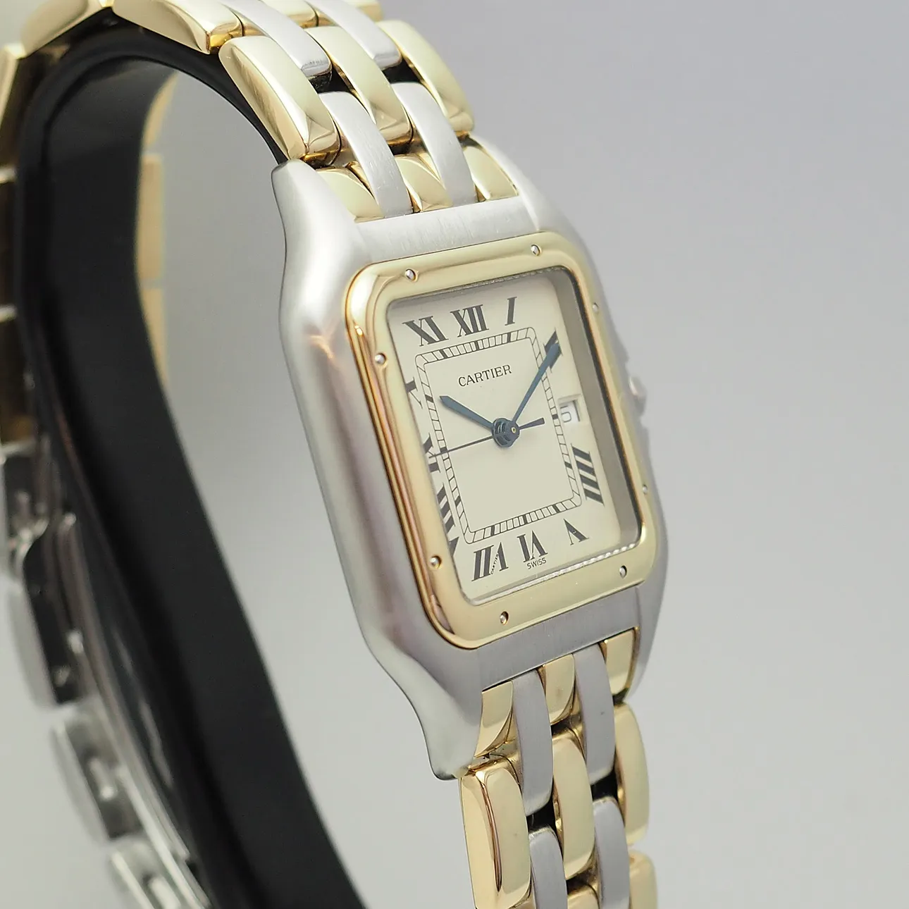 Cartier Panther 187957 29mm Yellow gold 5