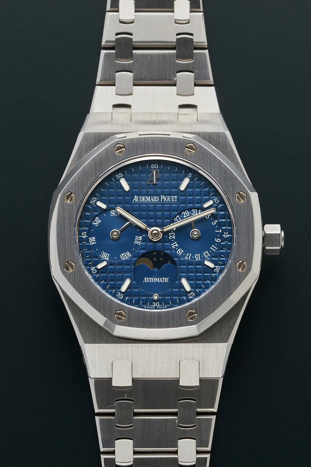 Audemars Piguet Royal Oak Day-Date Moon Phase 25594ST.0.0789ST 36mm Stainless steel Blue