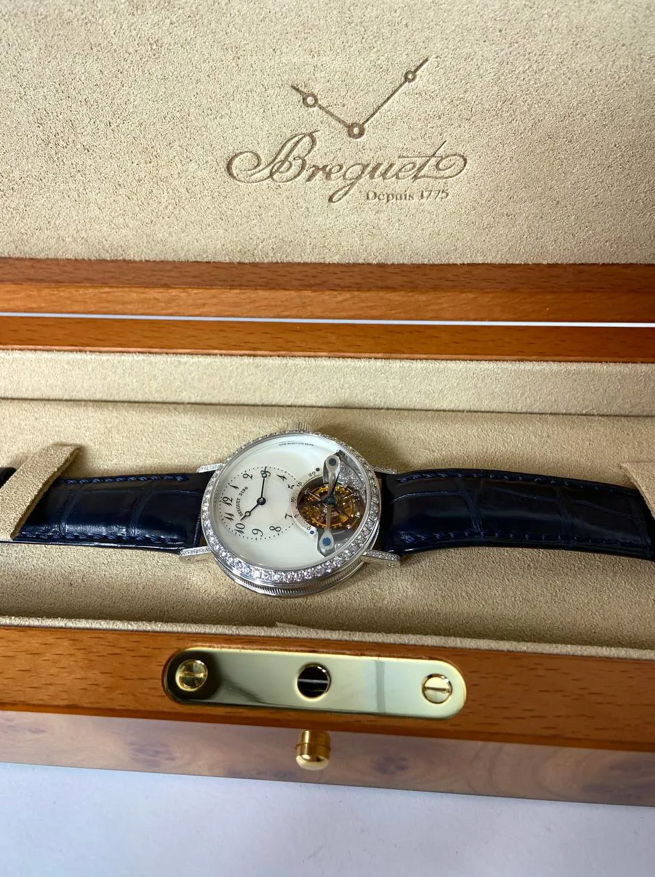 Breguet Classique Complications Tourbillon 3358BB/52/986.DD00 35mm White gold Mother-of-pearl 6