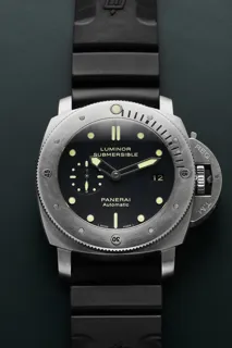 Panerai Luminor Submersible OP 6734 Stainless steel Black