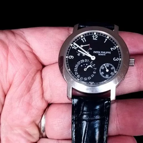 Patek Philippe Complications 5055G 36mm White gold Black