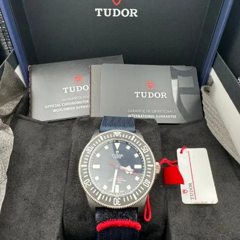 Tudor Pelagos M25707KN 42mm Carbon fiber Blue