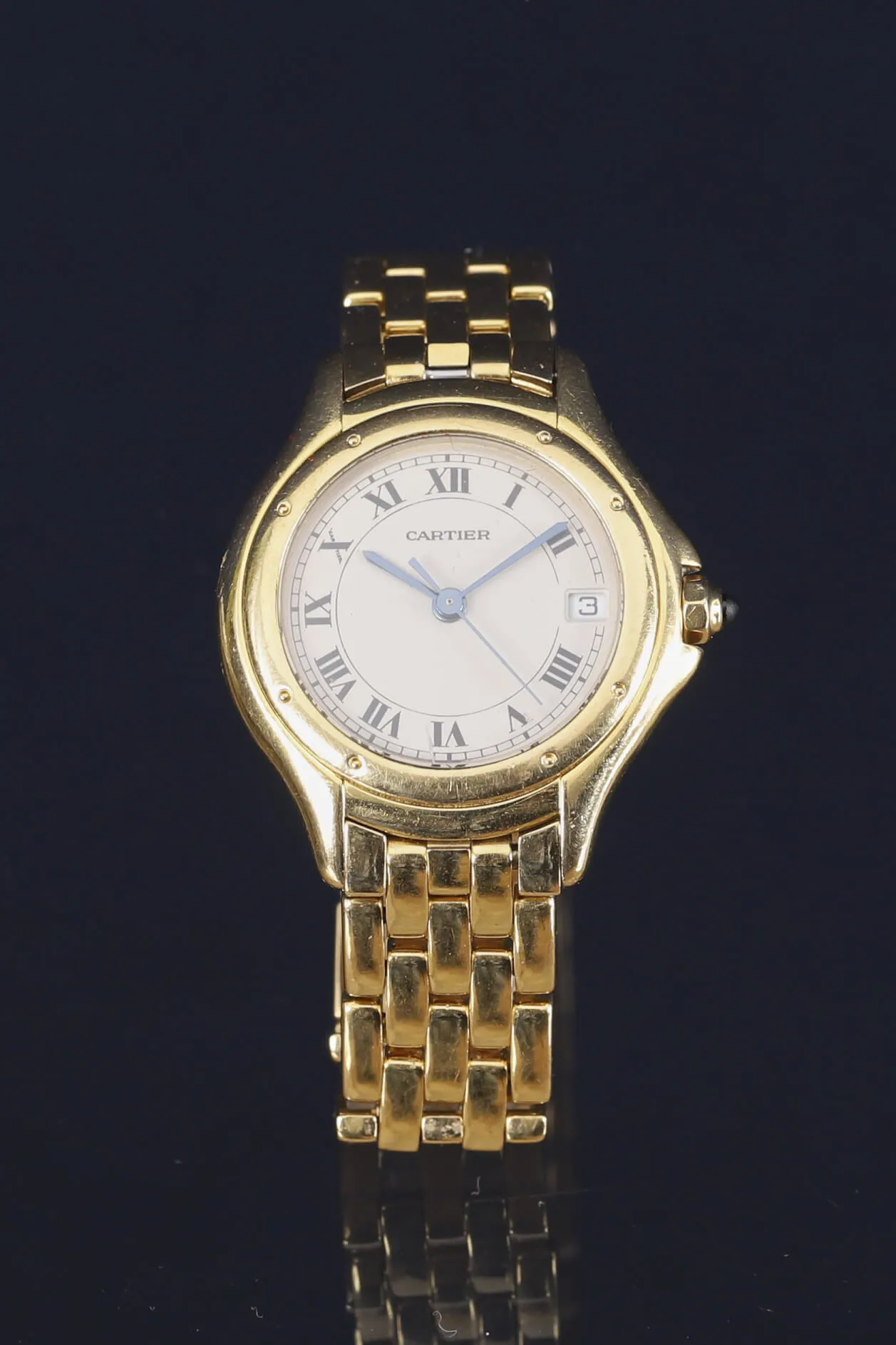 Cartier Cougar 26mm Yellow gold Cream