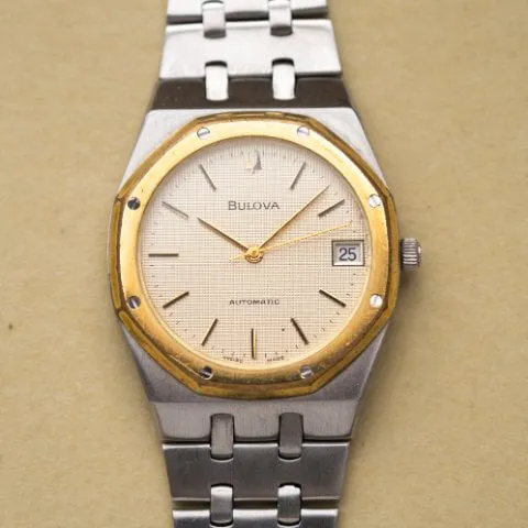 Bulova Royal Oak 4420101 36mm Yellow gold and Stainless steel White