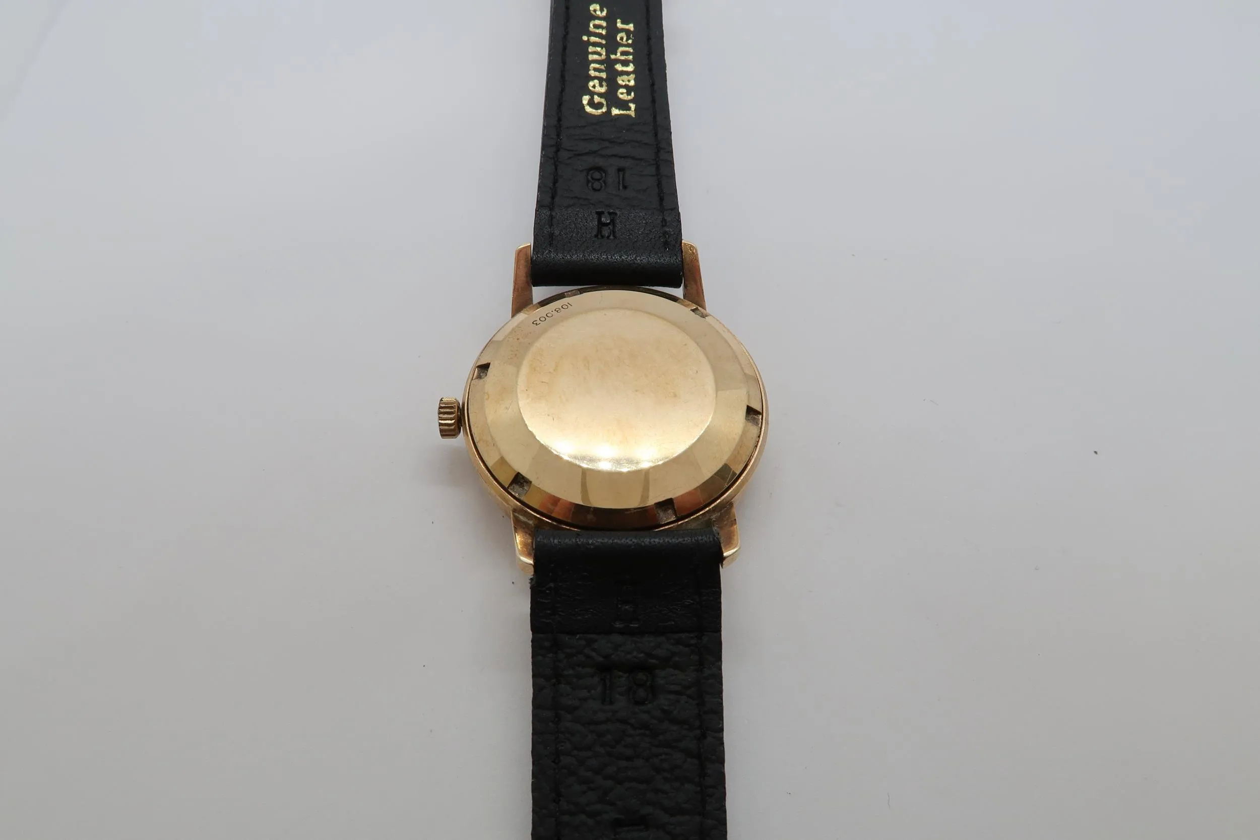 Eterna 33mm Yellow gold 2