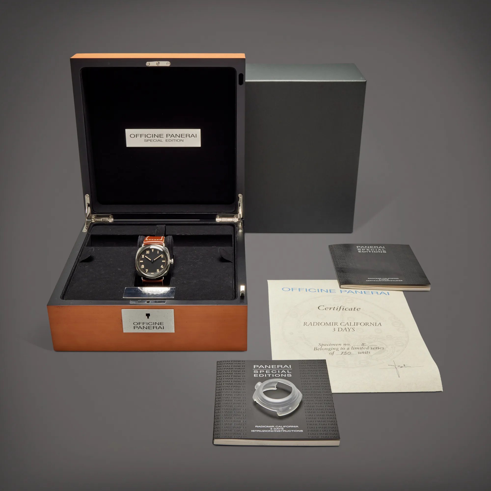 Panerai Radiomir PAM 00448 47mm Stainless steel Black 3