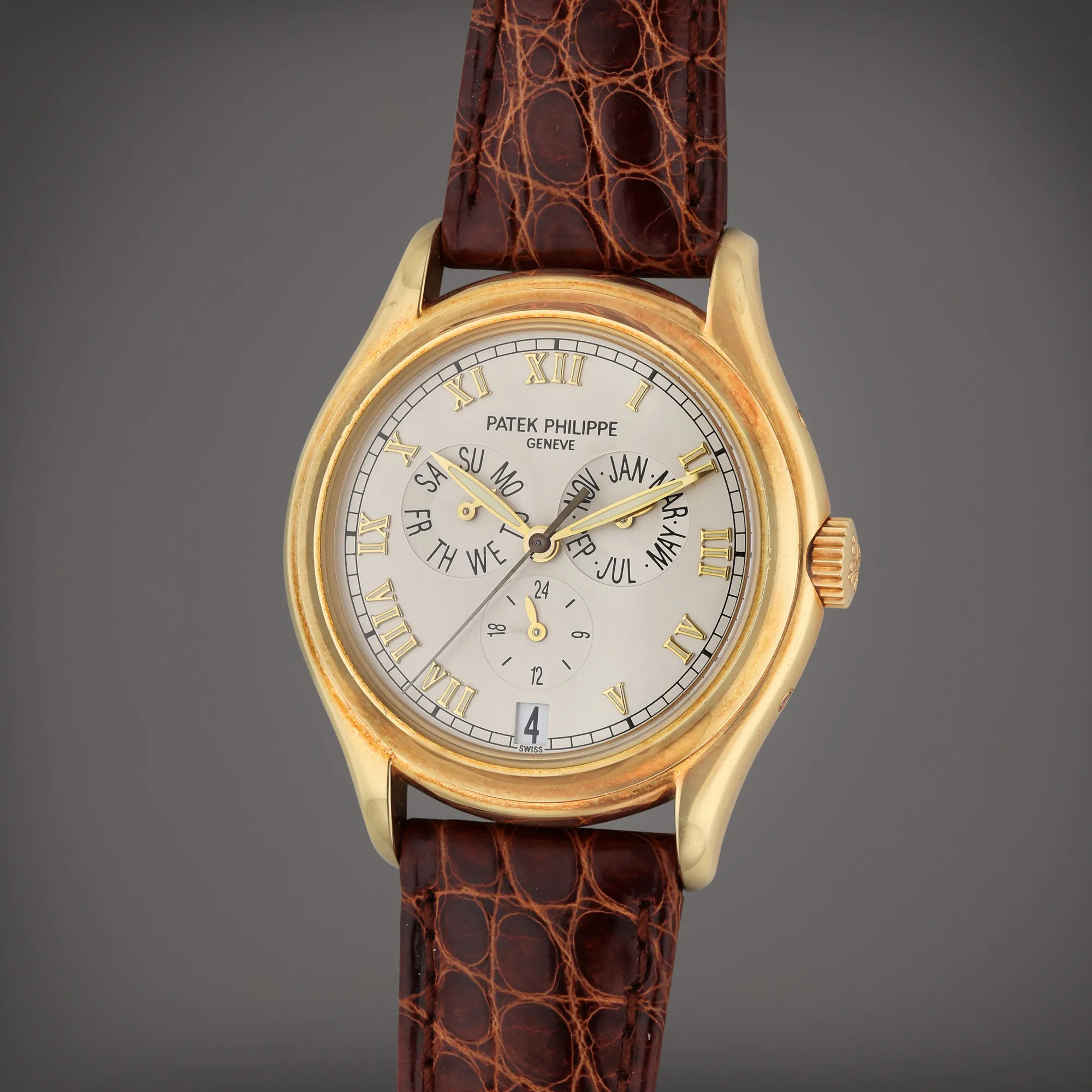 Patek Philippe Annual Calendar 5035 37mm Yellow gold Silver