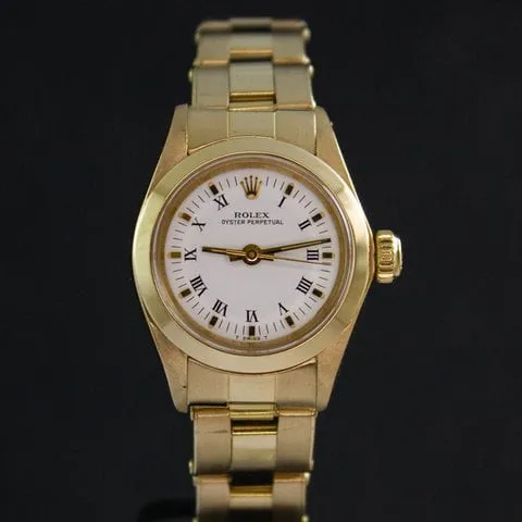 Rolex Oyster Perpetual 26 6718 26mm Yellow gold White