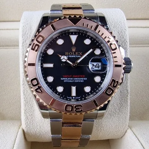 Rolex Yacht-Master 40 126621 40mm Yellow gold and Stainless steel Black