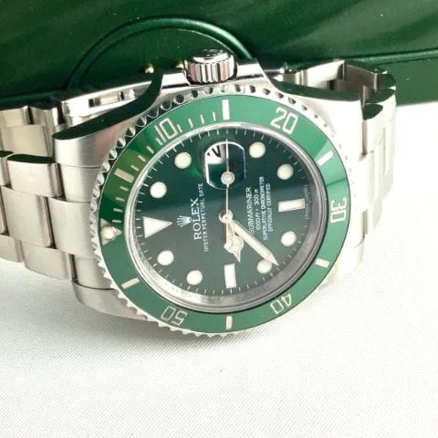 Rolex Submariner 116610LV 40mm Steel Green