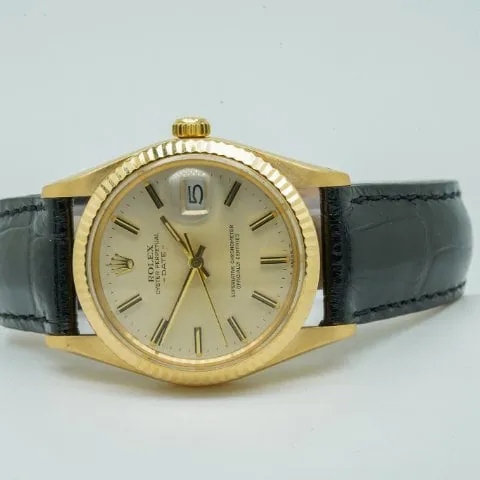 Rolex Oyster Perpetual Date 15038 34mm Yellow gold Gold