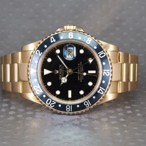 Rolex GMT-Master II 16718 40mm Yellow gold Black