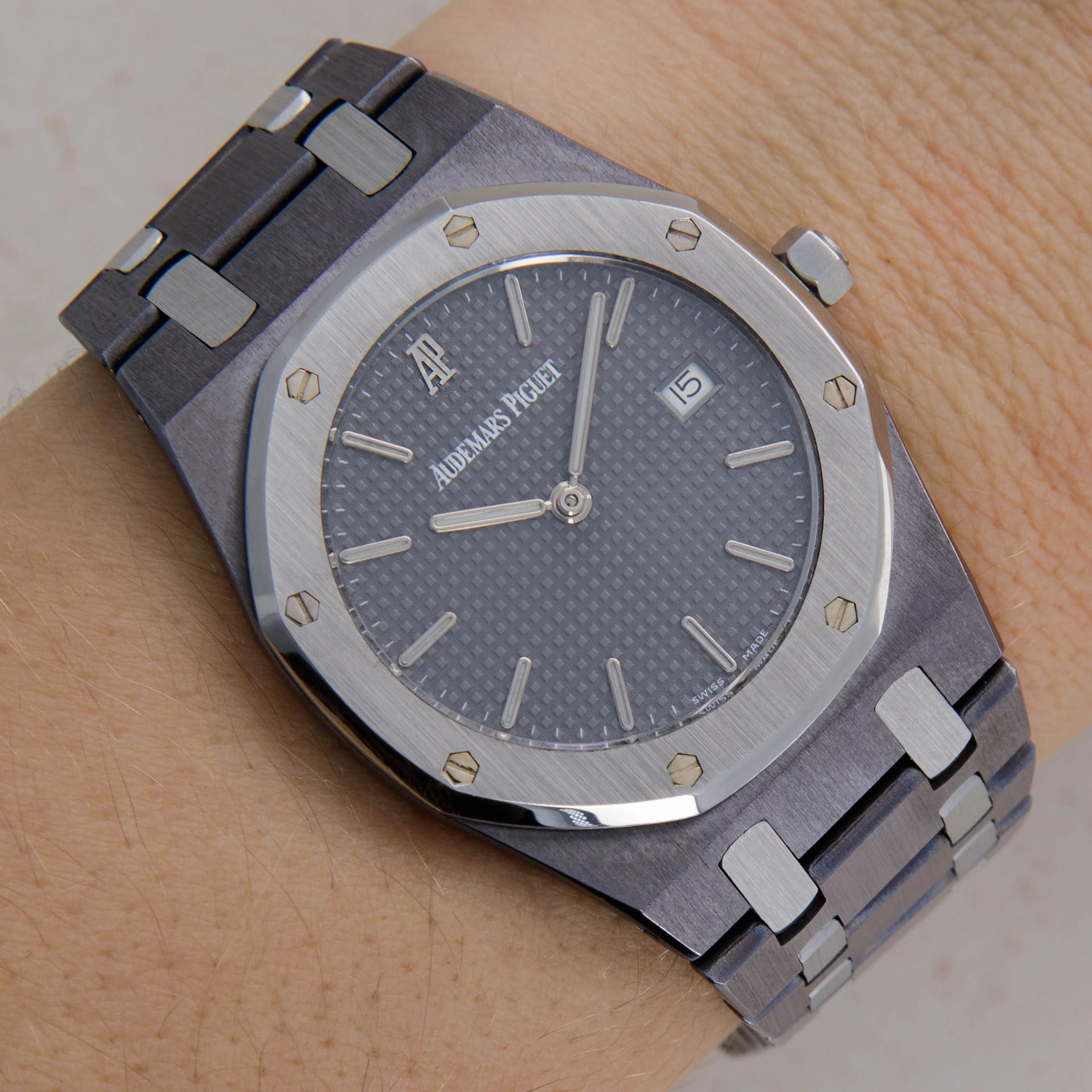 Audemars Piguet Royal Oak 56175TT 33mm Stainless steel and Tantalum Gray 12