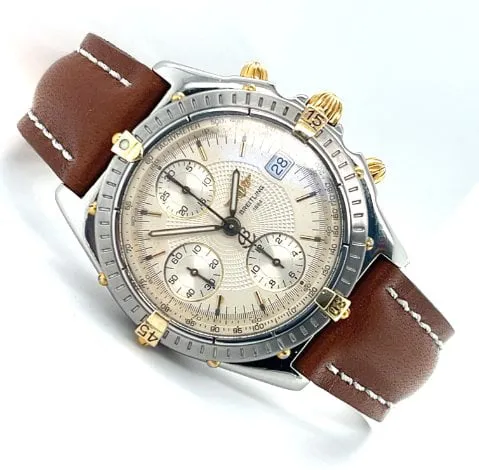 Breitling Chronomat B13050.1 39mm Gold/steel Silver