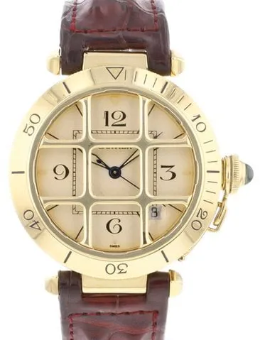 Cartier Pasha 1021 38mm Yellow gold Champagne