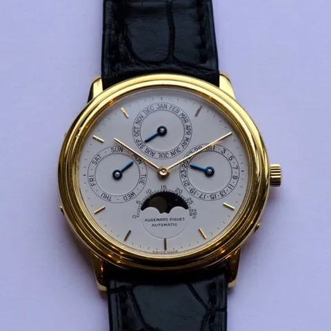 Audemars Piguet Quantième Perpétual Calendar 25548 36mm Yellow gold White