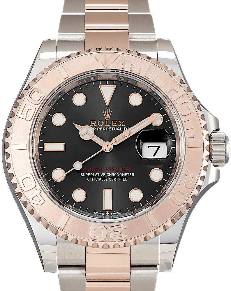 Rolex Yacht-Master 40 126621 40mm Rose gold and Stainless steel Black