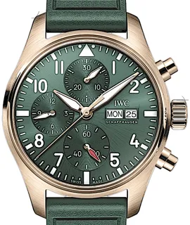 IWC Pilots IW388110 Yellow gold Green