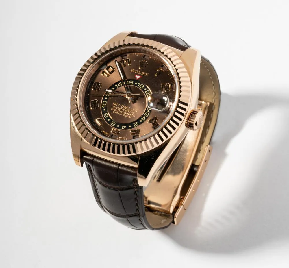 Rolex Sky-Dweller 42mm Rose gold Brown