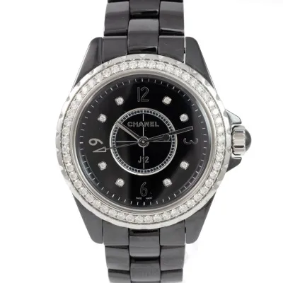 Chanel J12 H3108 33mm Black ceramic Black