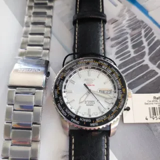 Seiko World Time 4R36 00G0 42mm