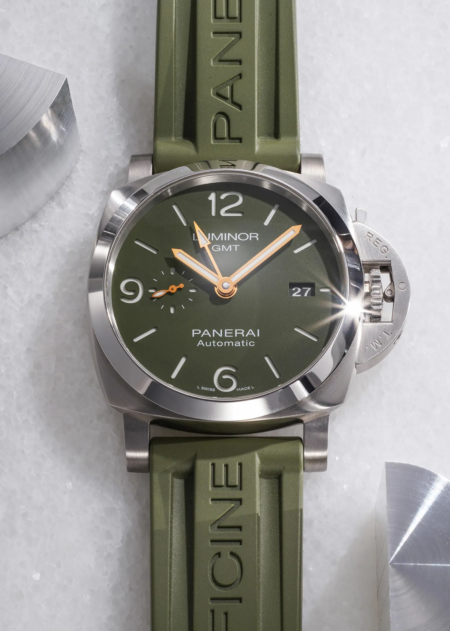 Panerai Special Editions PAM 01056 44mm Stainless steel Green