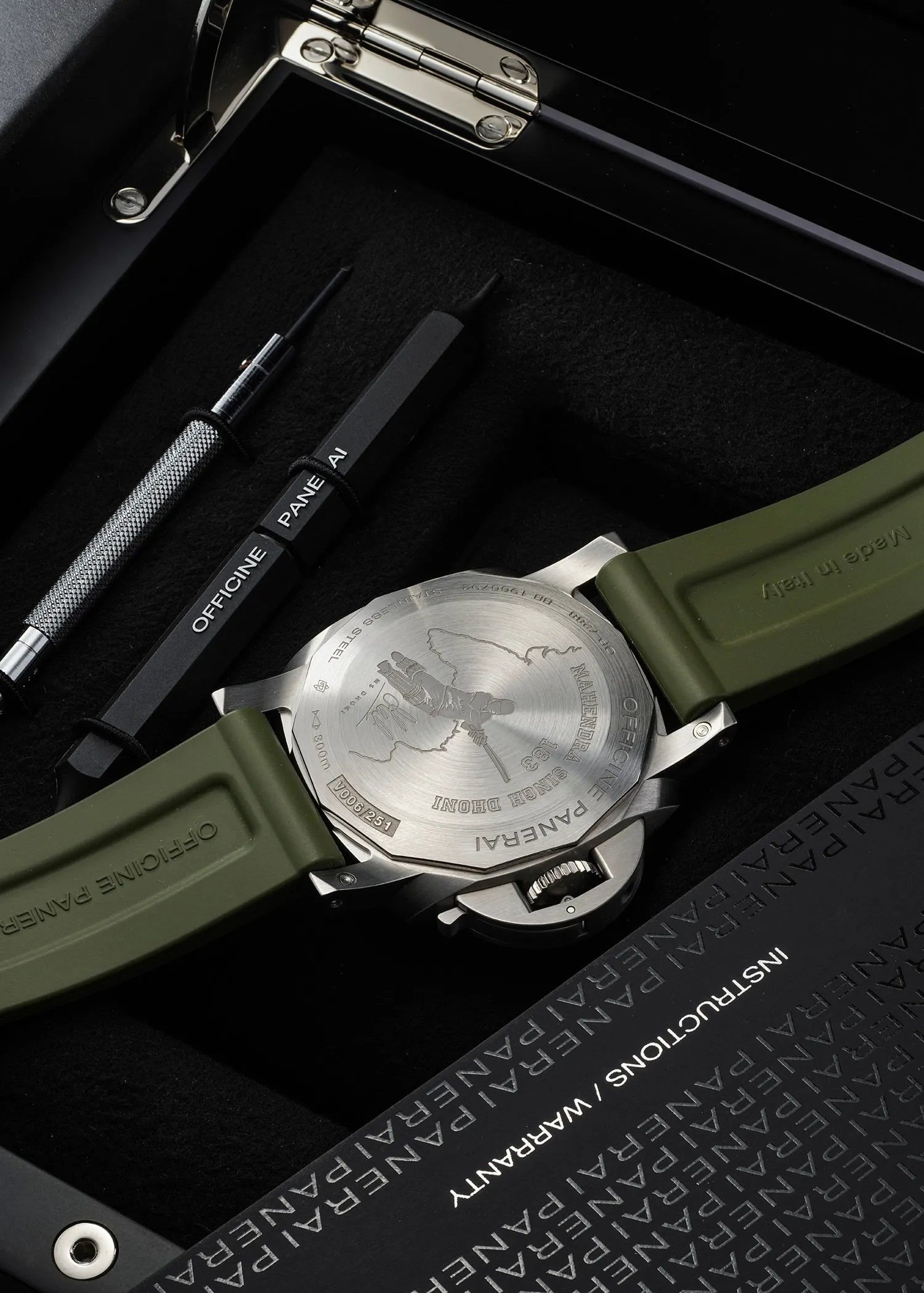 Panerai Special Editions PAM 01056 44mm Stainless steel Green 1