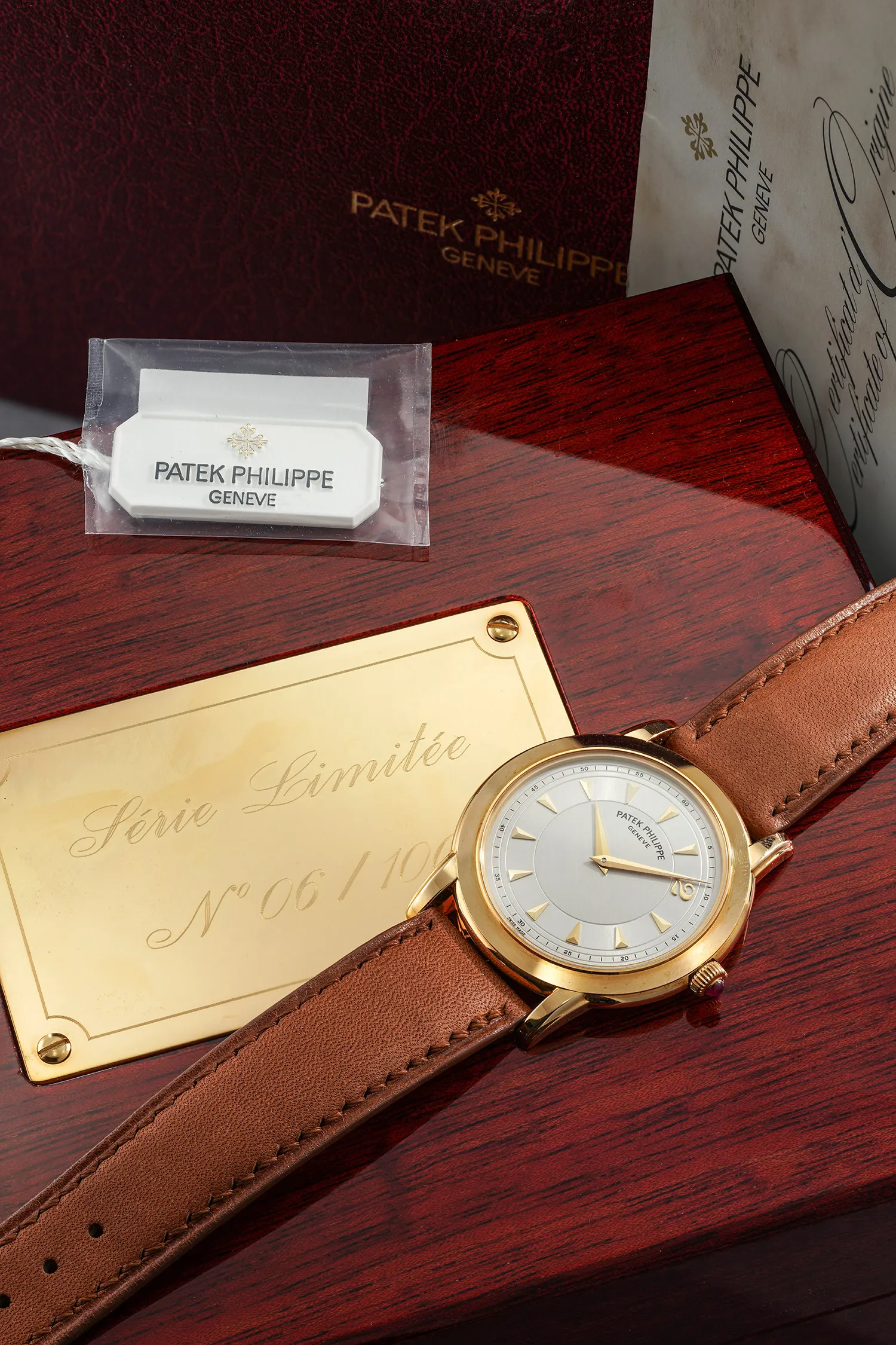 Patek Philippe Calatrava 5032J-012 36mm Yellow gold Silver 2