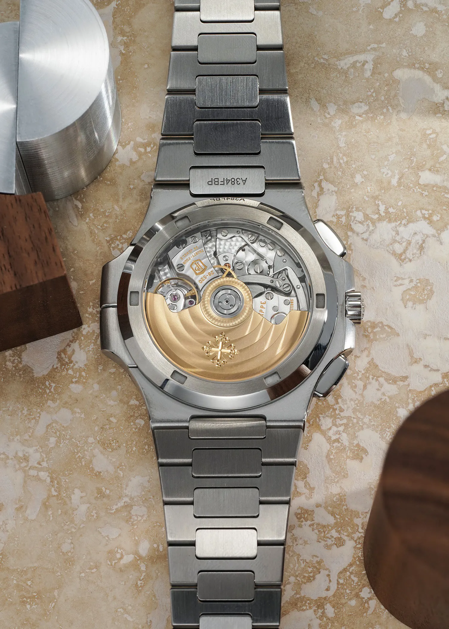 Patek Philippe Nautilus 5990/1A-001 40.5mm Stainless steel Gray 1