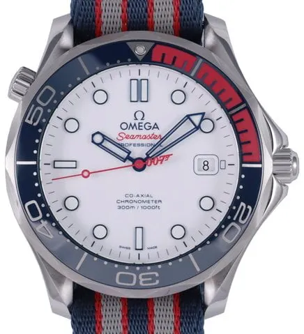 Omega Seamaster Diver 300M 212.32.41.20.04.001 41mm Steel White