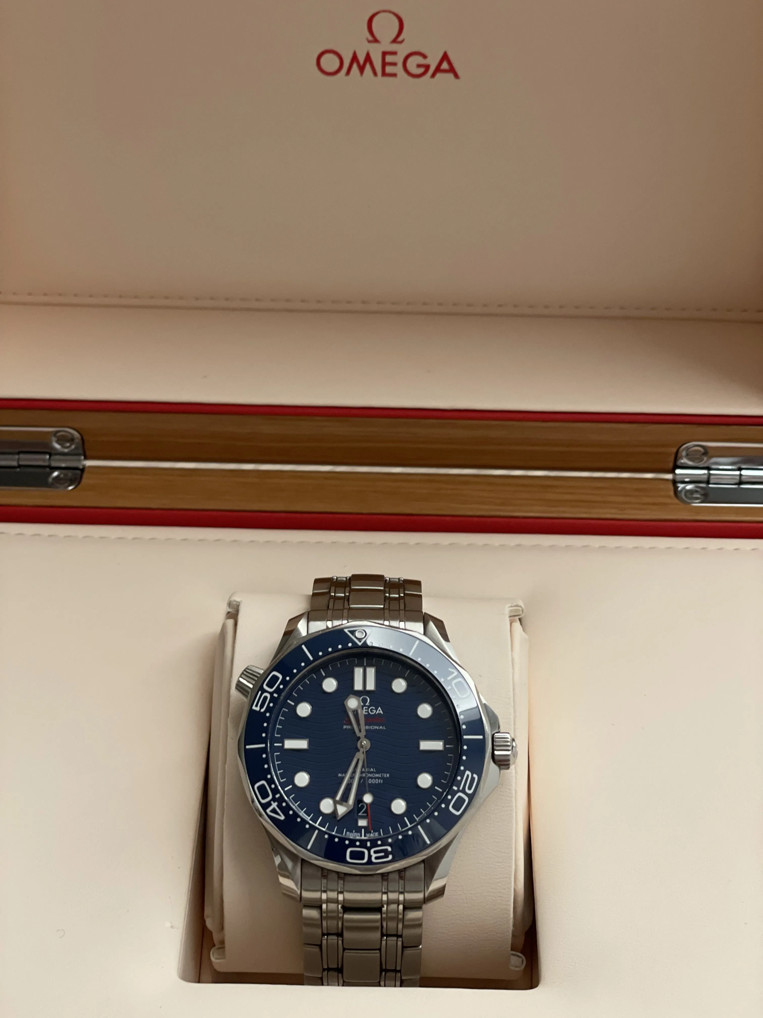 Omega Seamaster Diver 300M 210.20.42.20.03.001 42mm Bleu Blue 7